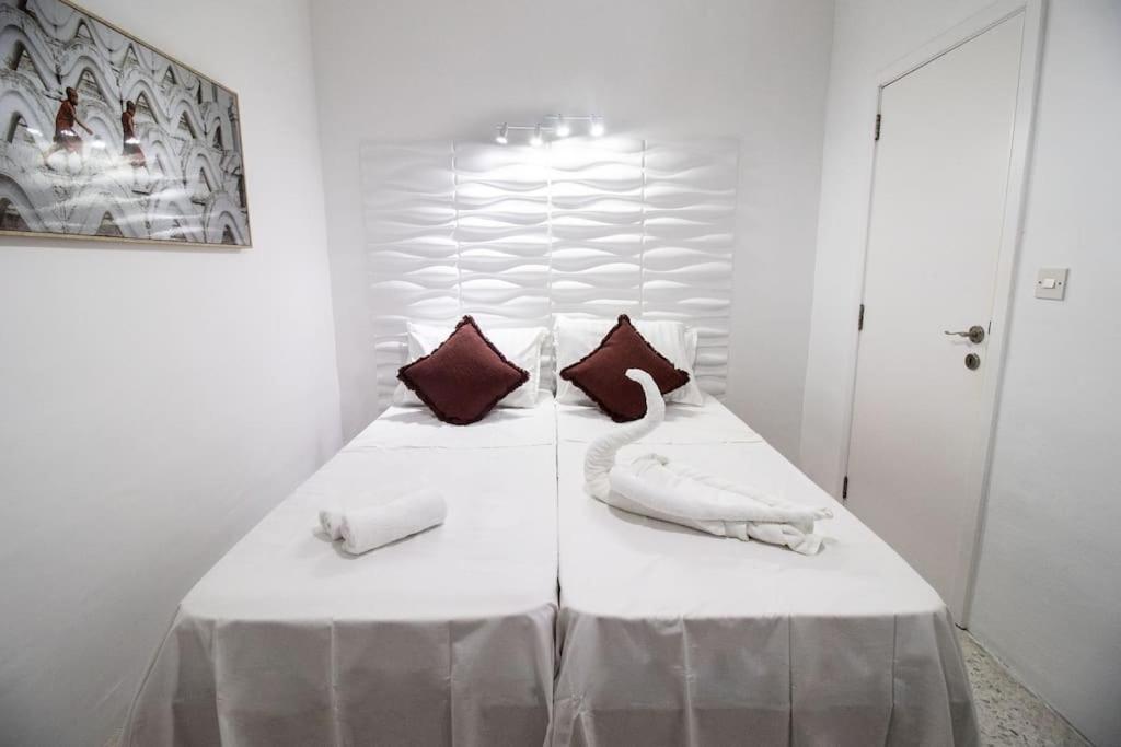 Brant Lodging スリーマ エクステリア 写真